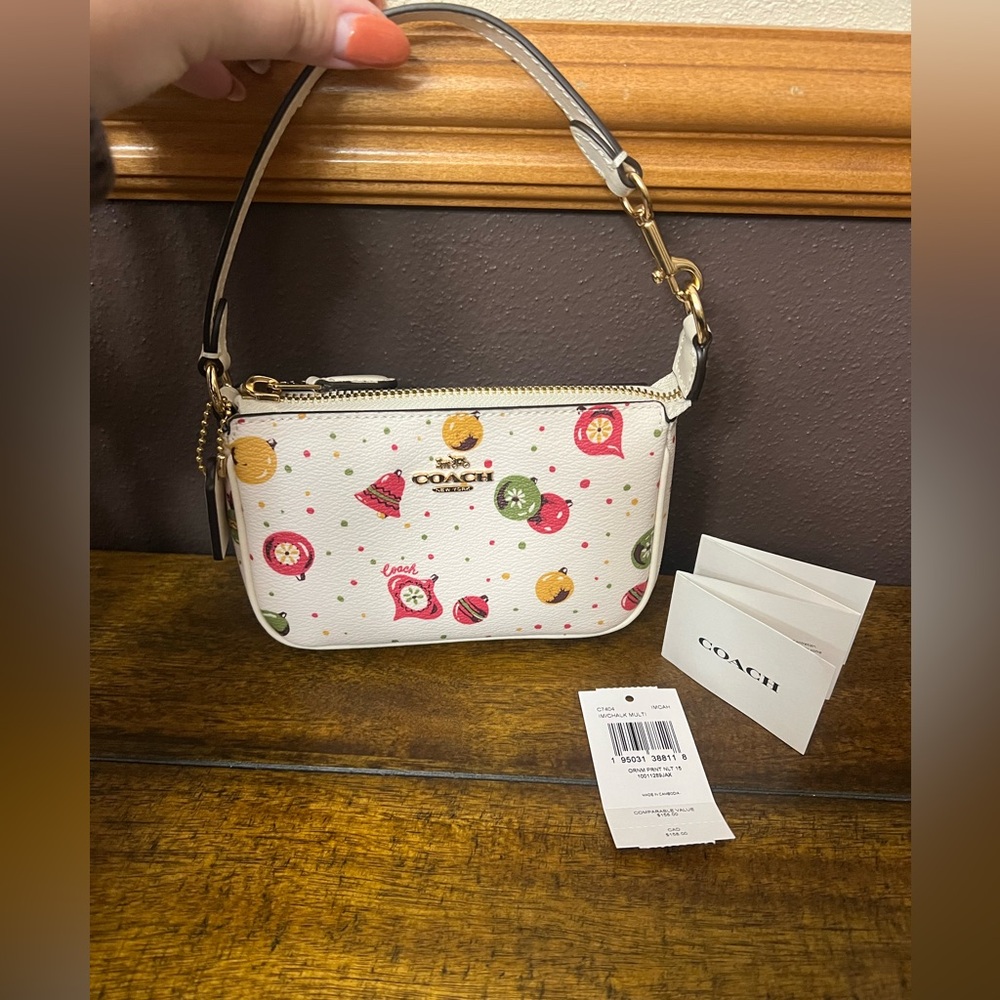 ✨NWT - Coach Nolita 15 Wristlet Purse Ornament Print✨ - Picture 3 of 12